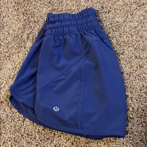 Lululemon Women’s Hotty hot short